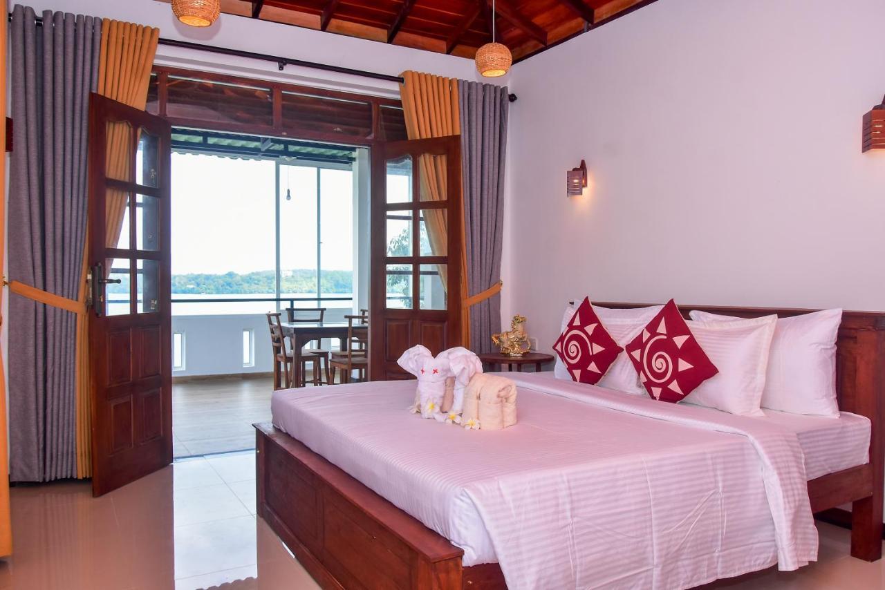 Villa Araliya Hikkaduwa Bagian luar foto