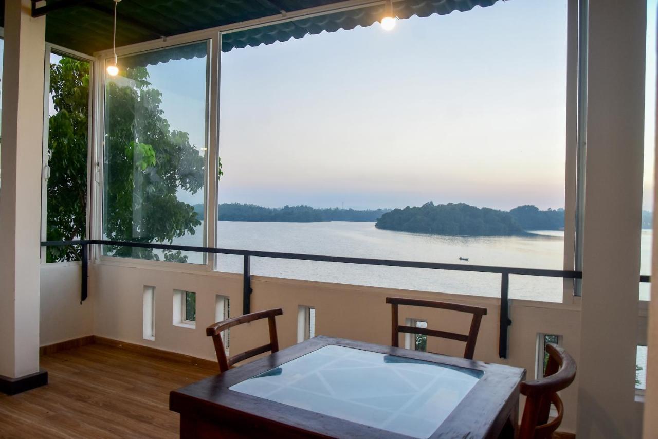 Villa Araliya Hikkaduwa Bagian luar foto