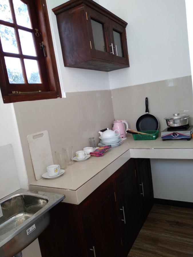 Villa Araliya Hikkaduwa Bagian luar foto