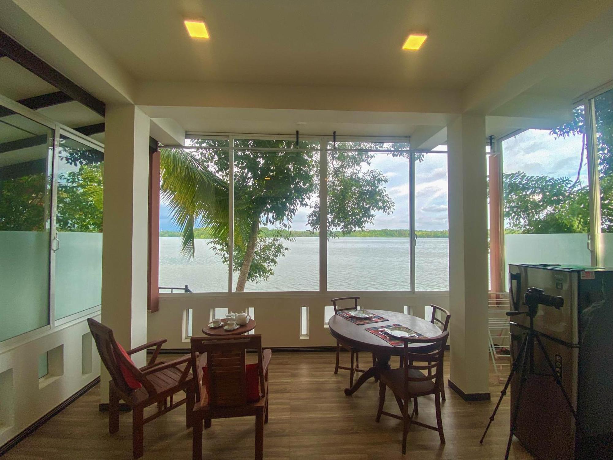Villa Araliya Hikkaduwa Bagian luar foto